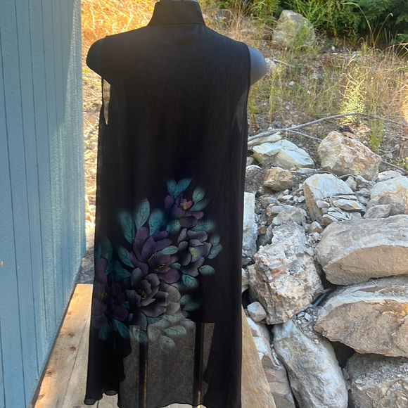Whimsical airbrushed & hand painted open front waterfall hi-low sheer tunic! - Picture 8 of 10